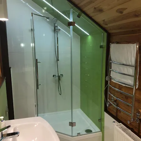 Golden Nest Yablunytsya
