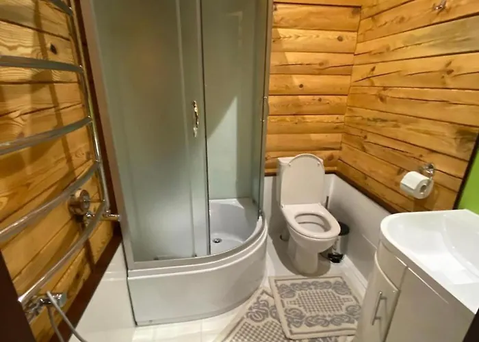 Golden Nest Daire Yablunytsia