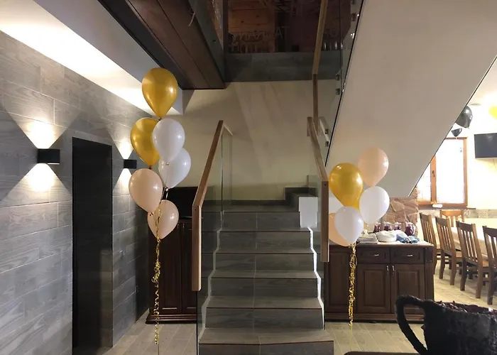 Golden Nest