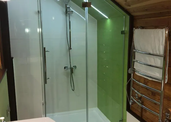 Golden Nest Yablunytsia