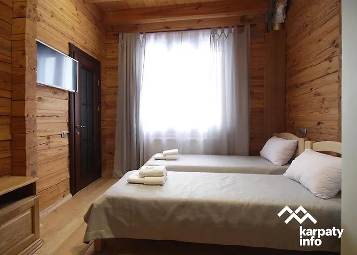 Golden Nest * Yablunytsya