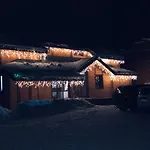 Golden Nest Yablunytsya